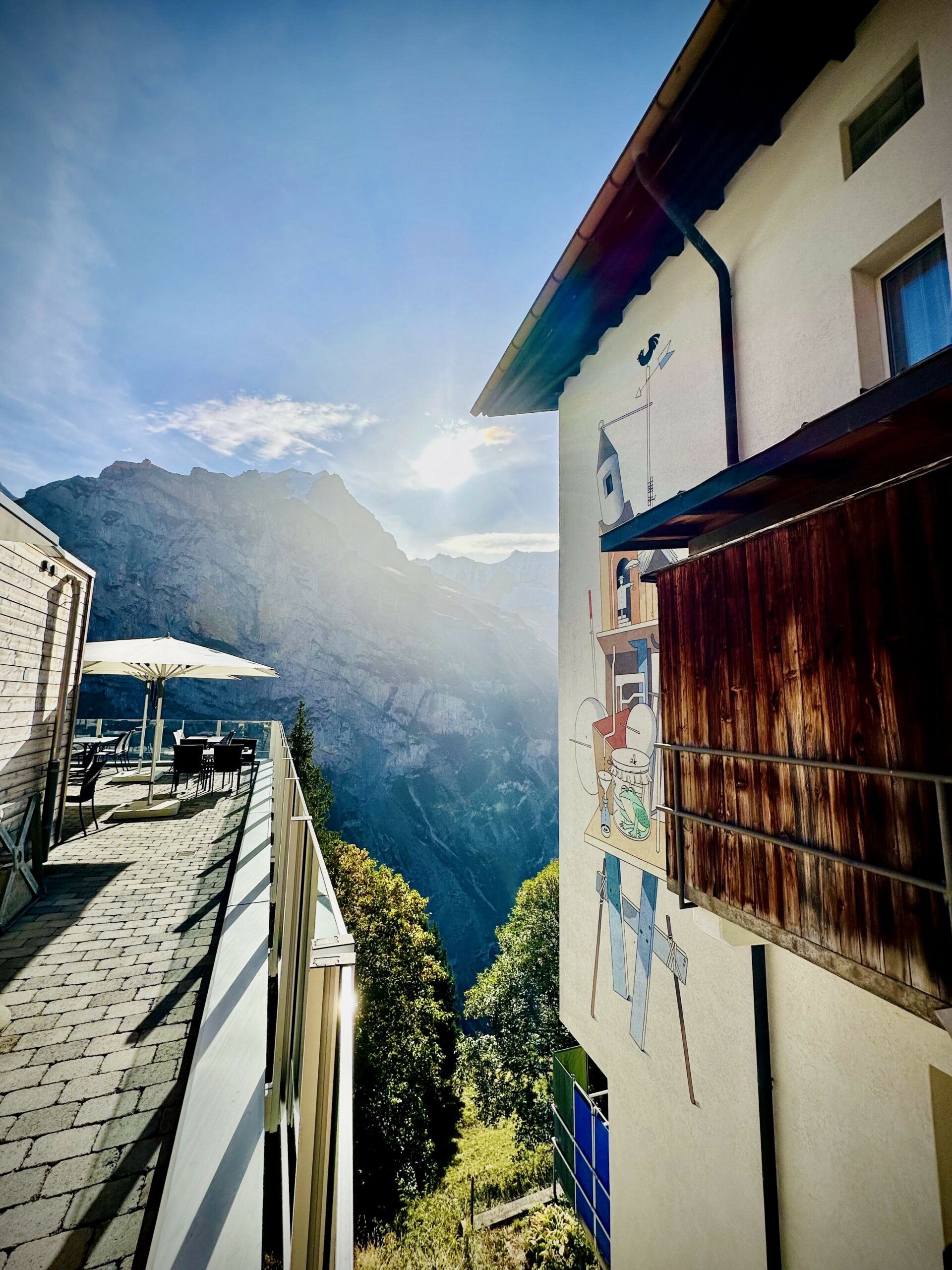 Stunning Mountain Chalet along the Swiss Alps - Chalet Colorelle